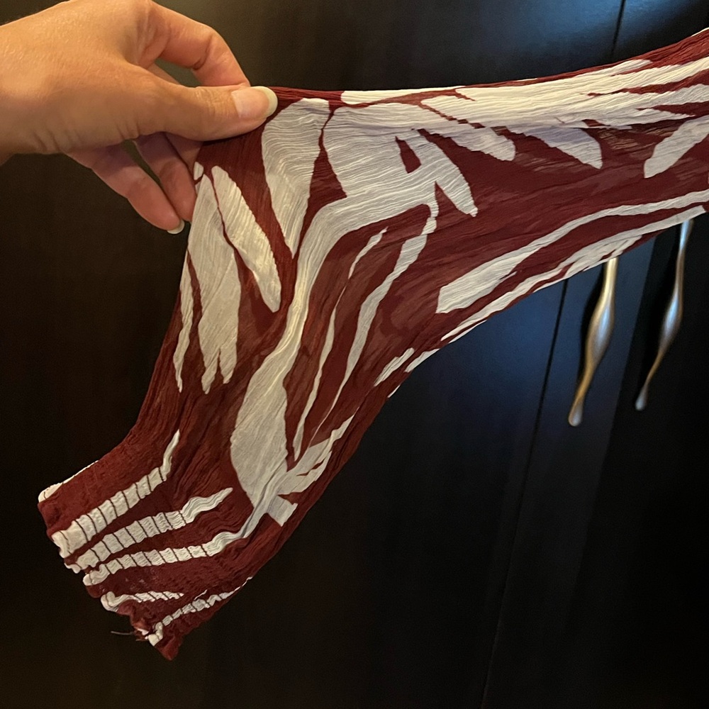 Anthropologie Marais Chiffon Mini Dress w/ ruffled skirt. Maroon, white. L-XL - Picture 10 of 15